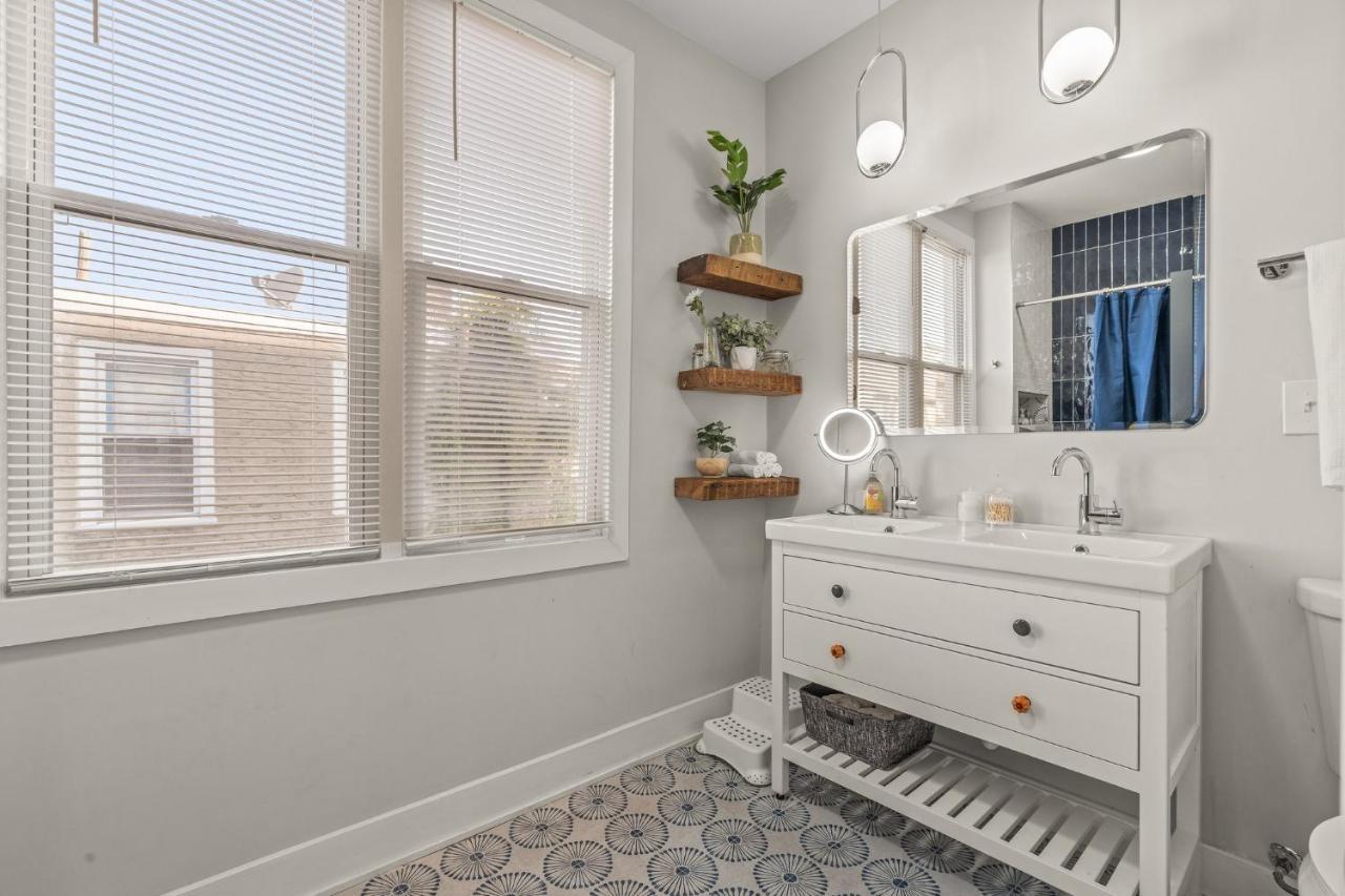 Kid-Friendly Fishtown Family Retreat With Game Room Philadelphia Exterior photo